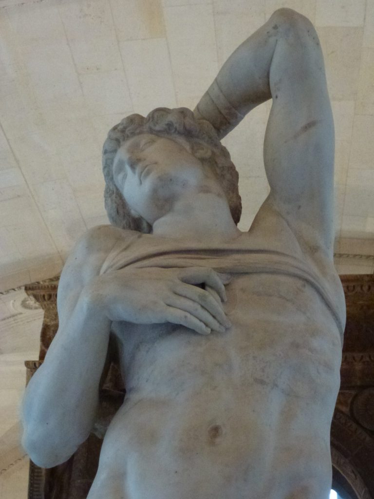 Storie del Louvre. Michelangelo Buonarroti, Schiavo morente - dettaglio