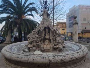 Fontana Clementina, retro, del Porto di Ripetta a Roma
