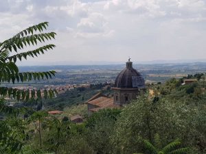 Panorama e Santuario della Madonna del calcinaio a Cortona