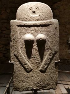 Statua stele femminile di tipo A