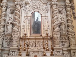 Altare della chiesa del Carmine