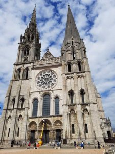 Facciata della cattedrale di Chartres