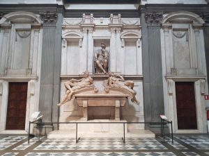Cappelle di Firenze. Sagrestia nuova a san Lorenzo, tomba di Lorenzo duca di Urbino