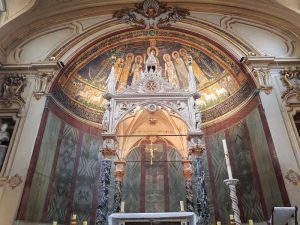 Santa Cecilia in Trastevere. Mosaico dell'abside e ciborio di Arnolfo di Cambio