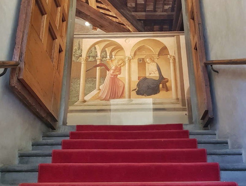 Museo di san Marco, Scala di accesso ai Dormitori, Beato Angelico, Annunciazione