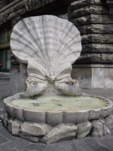 Fontana delle api @ italiadiscovery.it