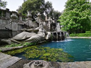 Fontana dei Giganti. Villa Lante, Bagnaia