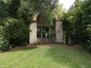 Tempietto arcadico del giardino Torrigiani