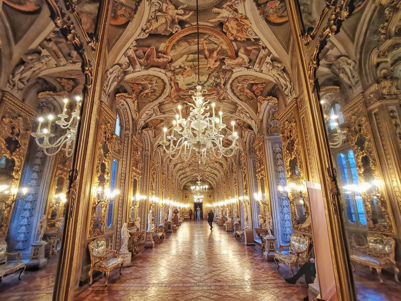 Galleria degli specchi di Palazzo Doria Pamphilj