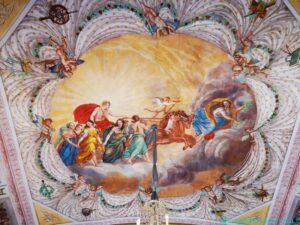 Salone da ballo, dettaglio della decorazione al centro della volta, una copia dell'Aurora di Guido Reni