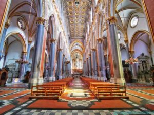 Visitare San Domenico Maggiore