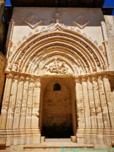 Portale gotico-catalano dell'antica chiesa matrice di San Giorgio