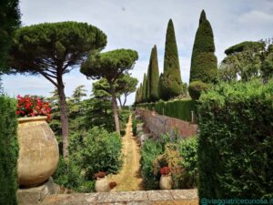 Giardini e rovine della villa di Domiziano, giardini delle ville pontificie di Castel Gandolfo